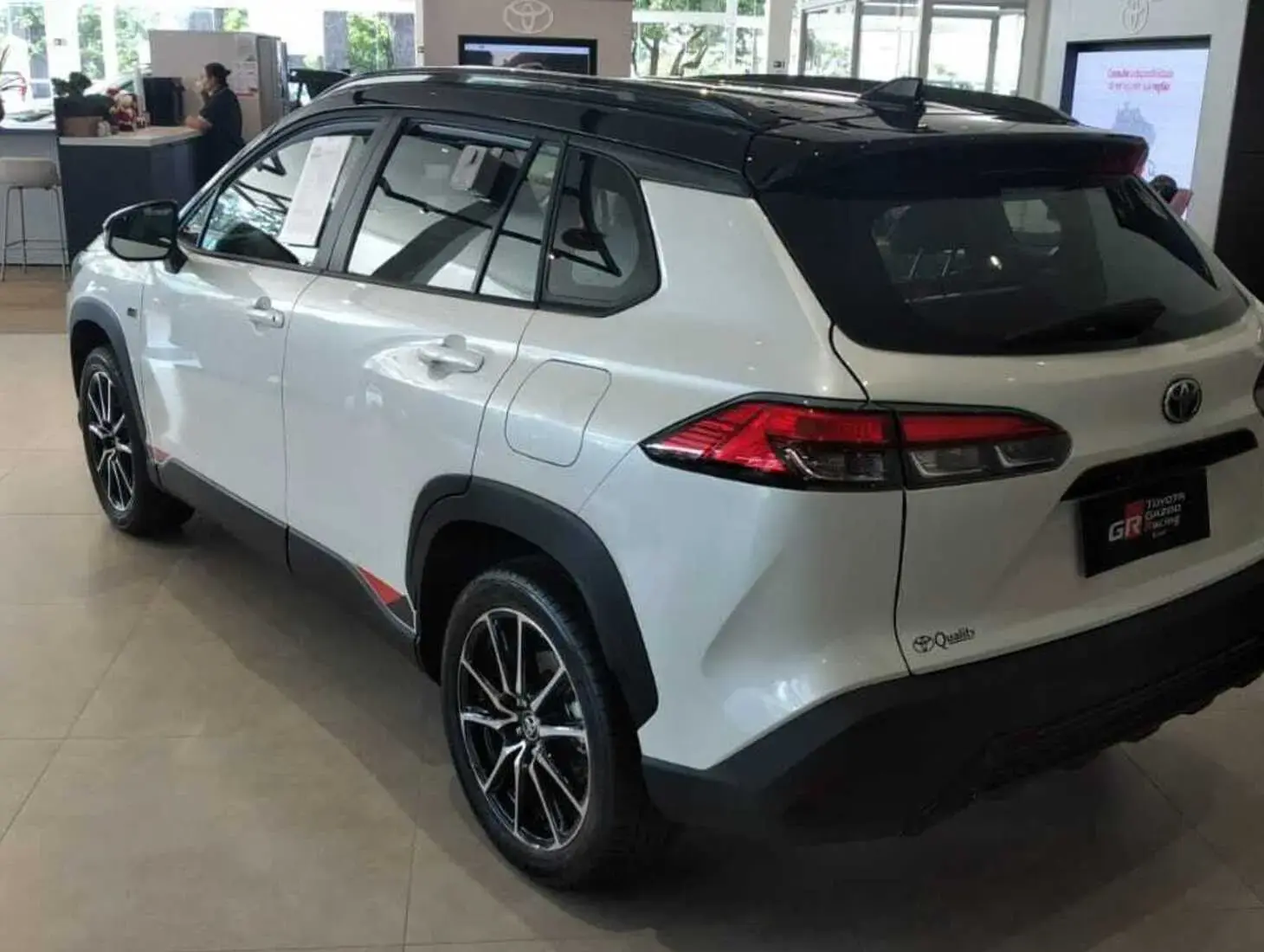 galeria Corolla Cross