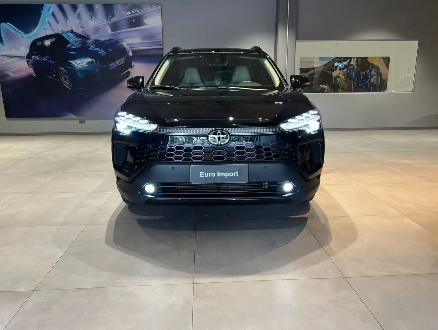 galeria Corolla Cross