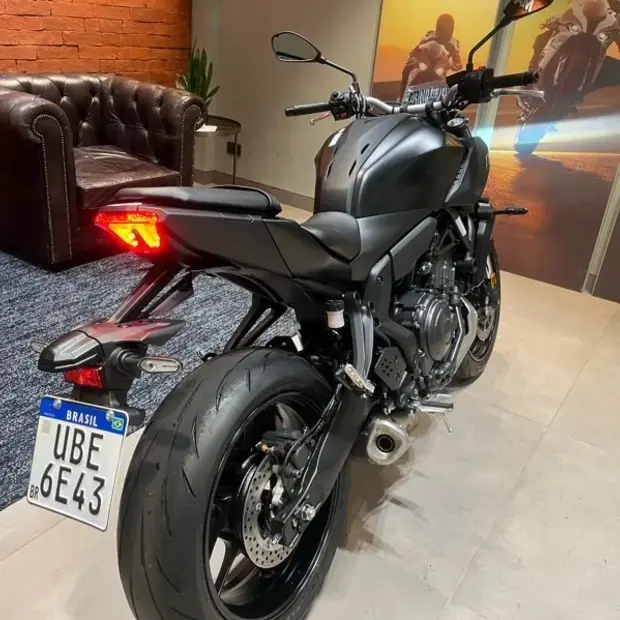 Yamaha MT-07 ABS