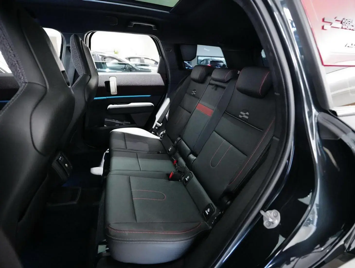 galeria Cooper Countryman