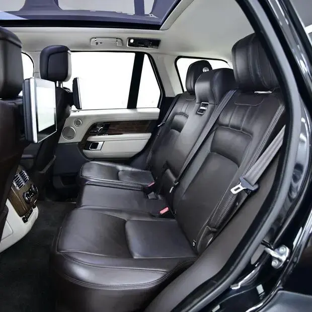 Land Rover Range Rover Vogue 4.4 SE SDV8 4X4 TURBO DIESEL 4P