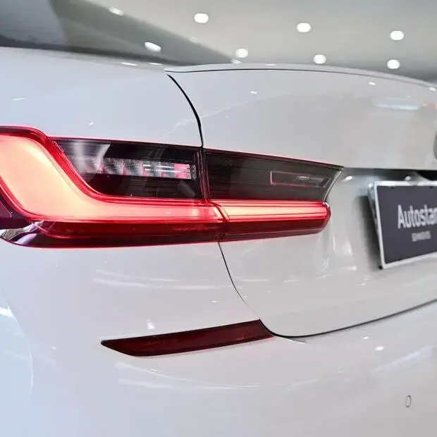 Bmw 330i 2.0 M Sport AT