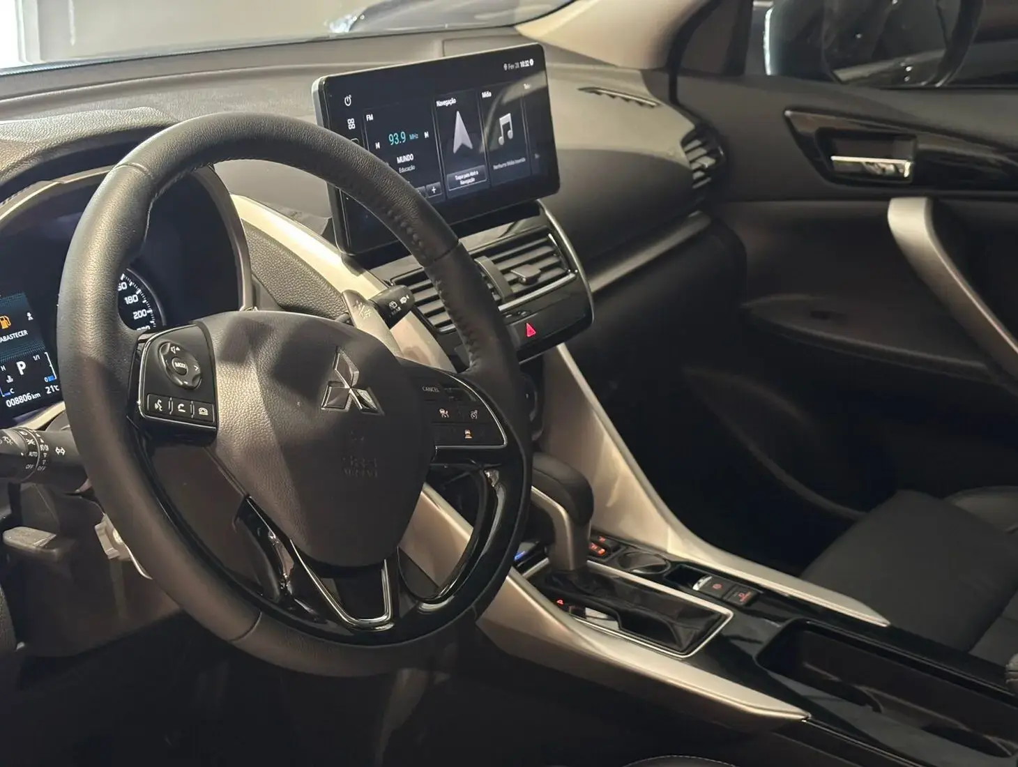 galeria Eclipse Cross