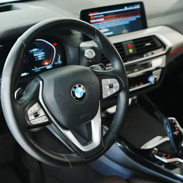 Bmw X3 xDrive30i X Line 2.0 (Aut)