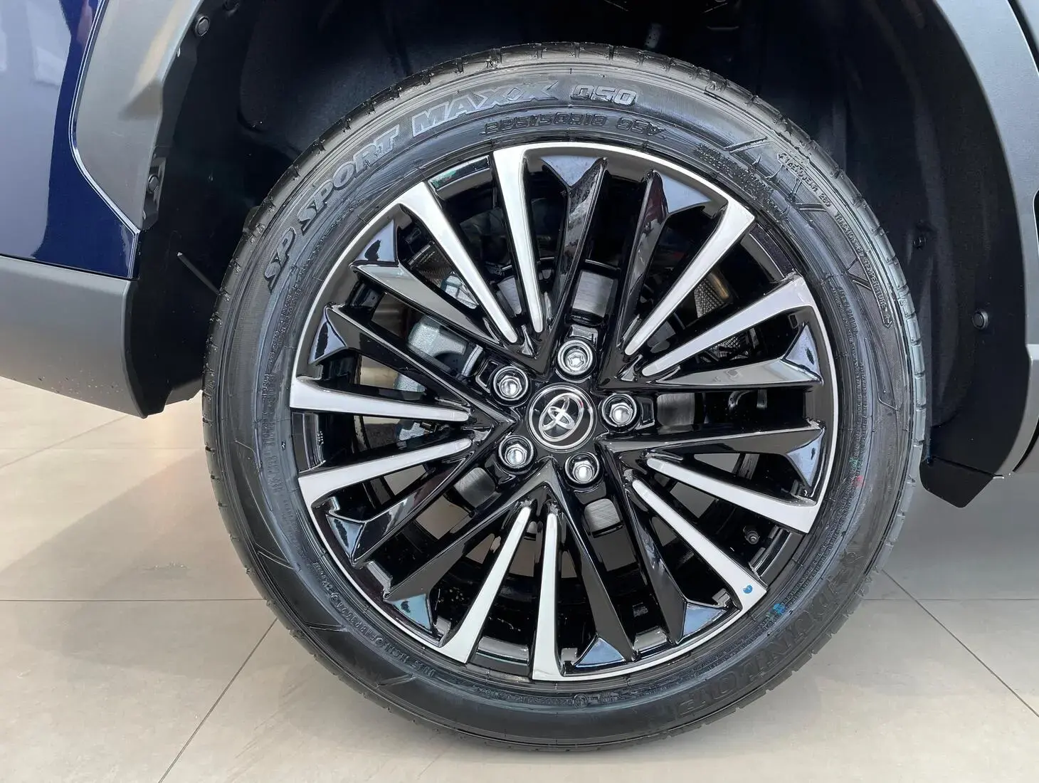 galeria Corolla Cross