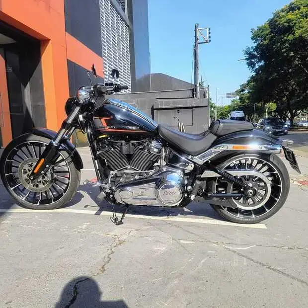 Harley Davidson Breakout 117