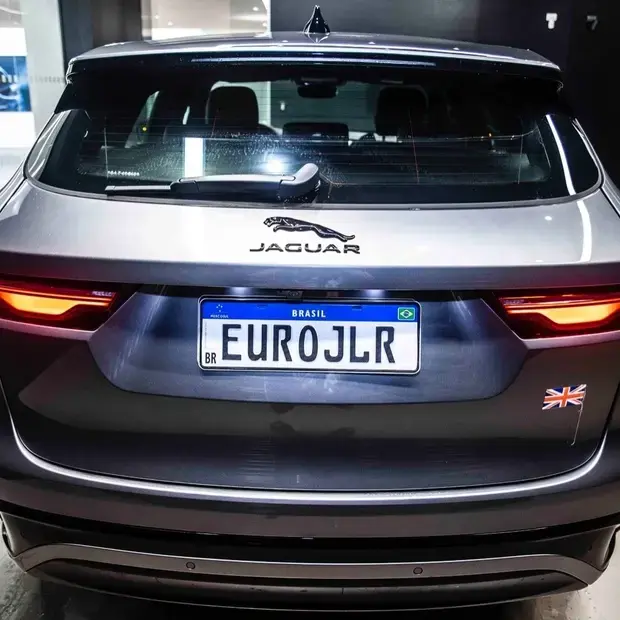 Jaguar F-Pace 2.0 R-Dynamic SE 404cv (Híbrido)