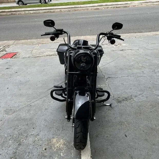 Harley Davidson Road King Special FLHRXS ROAD KING SPECIAL FLHRXS