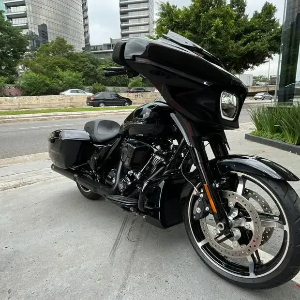 Harley Davidson Street Glide FLHX