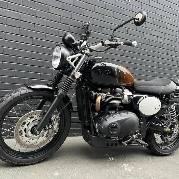 Triumph Scrambler 900 Stealth Edition