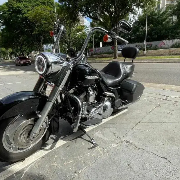 Harley Davidson Flhr Road King Classic