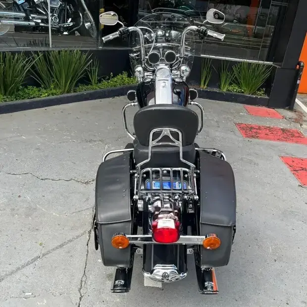 Harley Davidson Touring Road King Classic