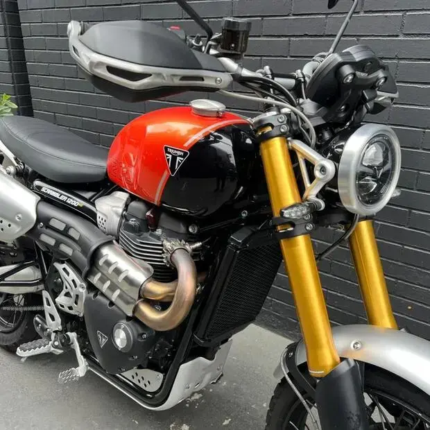 Triumph Scrambler 1200 XE