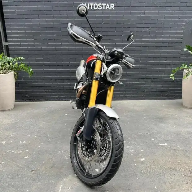 Triumph Scrambler 1200 XE