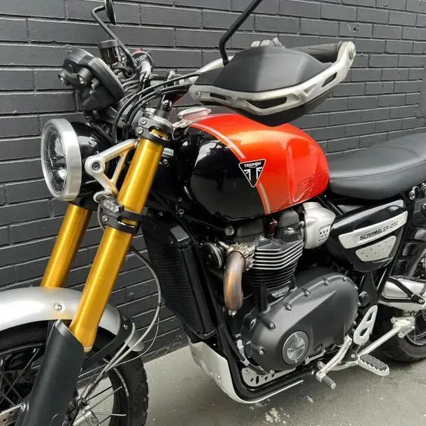 Triumph Scrambler 1200 XE