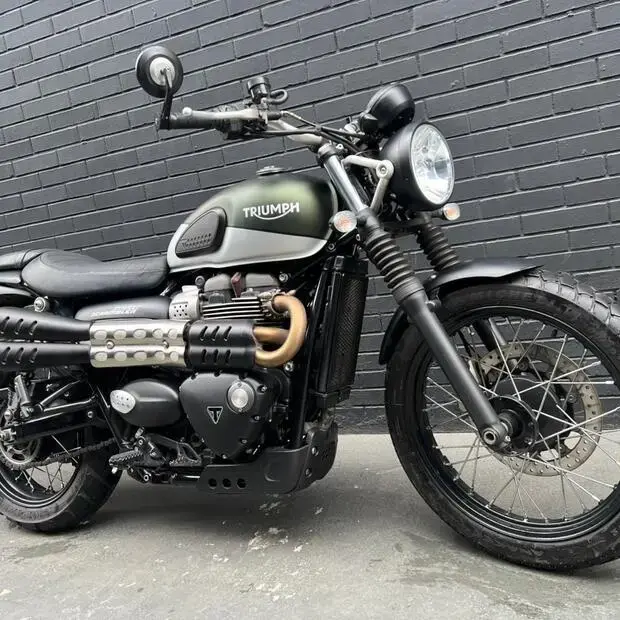 Triumph Street Scrambler 900