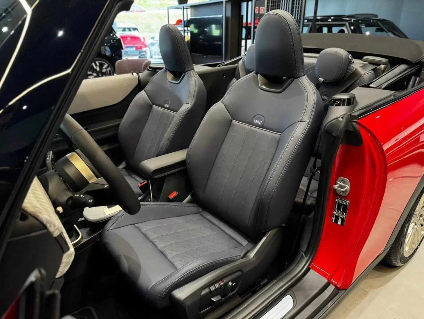 galeria Cooper Cabrio