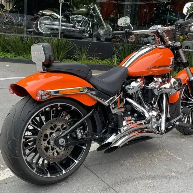 Harley Davidson Breakout 117