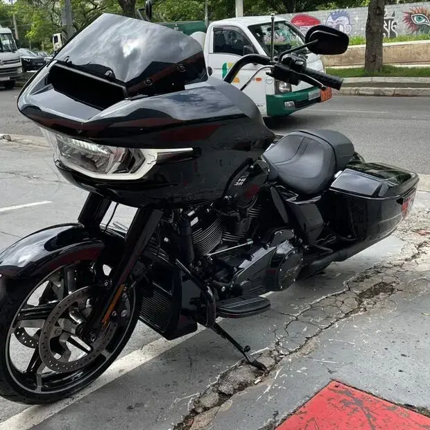 Harley Davidson Road Glide ROAD GLIDE