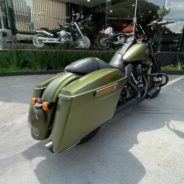 Harley Davidson Road King Special FLHRXS ROAD KING SPECIAL FLHRXS