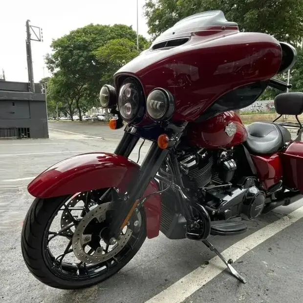 Harley Davidson Street Glide SPECIAL FLHXS
