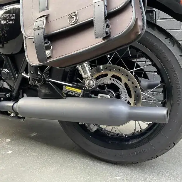 Triumph Bonneville T120 Black