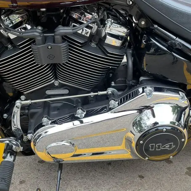 Harley Davidson Softail BREAKOUT FXBRS