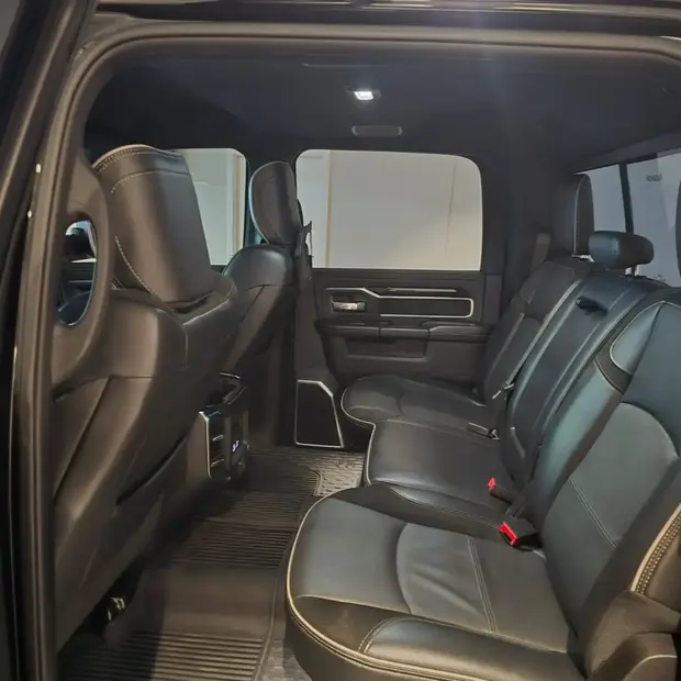 Ram 2500 Ram 2500 CD 6.7 4X4 Night Edition