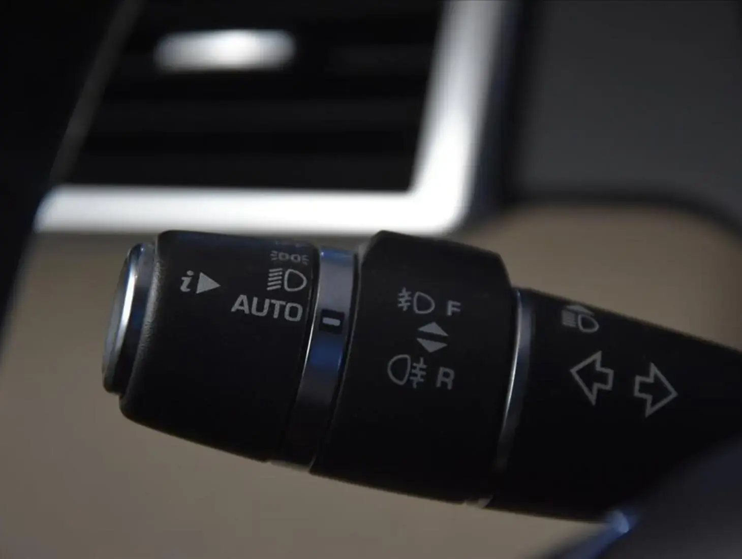 galeria DISCOVERY SPORT