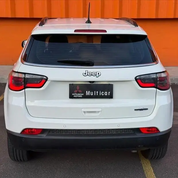Jeep COMPASS 2.0 16V FLEX LONGITUDE AUTOMÁTICO