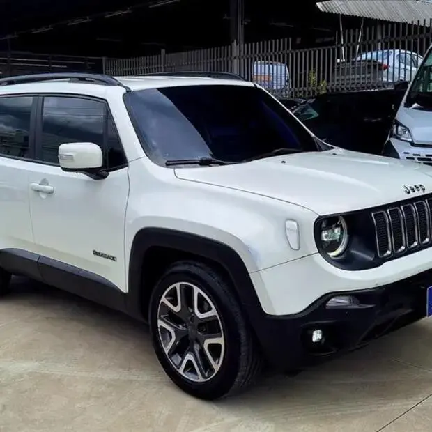 Jeep RENEGADE 1.8 16V FLEX LONGITUDE 4P AUTOMÁTICO