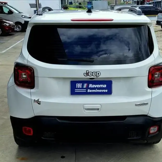 Jeep RENEGADE 1.8 16V FLEX LONGITUDE 4P AUTOMÁTICO