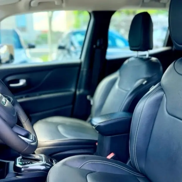 Jeep RENEGADE 1.3 T270 TURBO FLEX LONGITUDE AT6