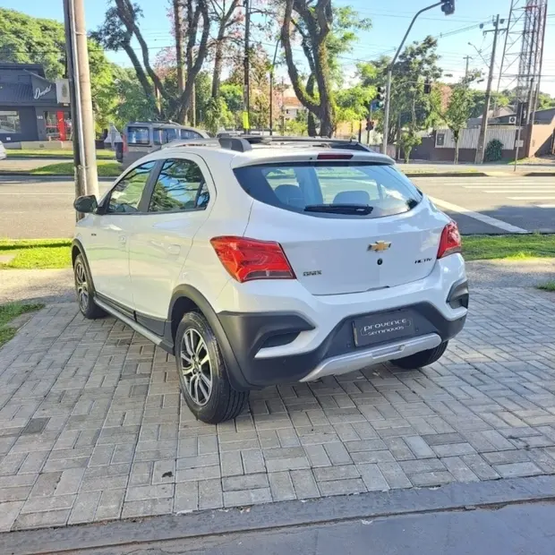 Chevrolet ONIX 1.4 MPFI ACTIV 8V FLEX 4P MANUAL