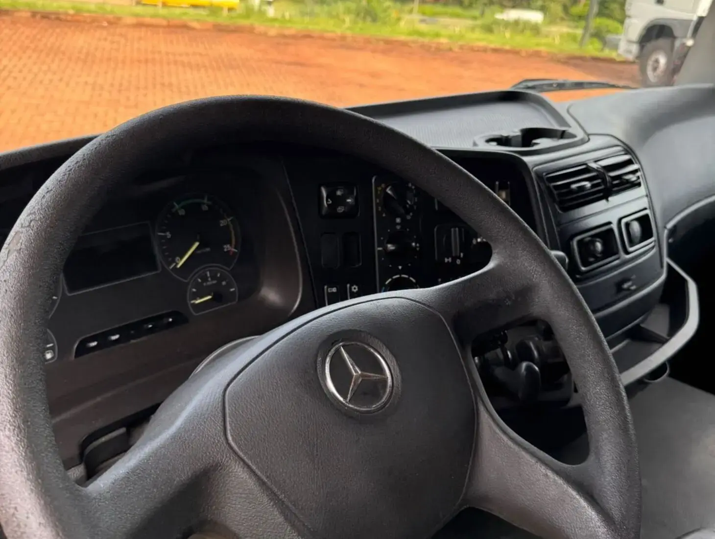 galeria MERCEDES BENZ MB 2544 - 6x2