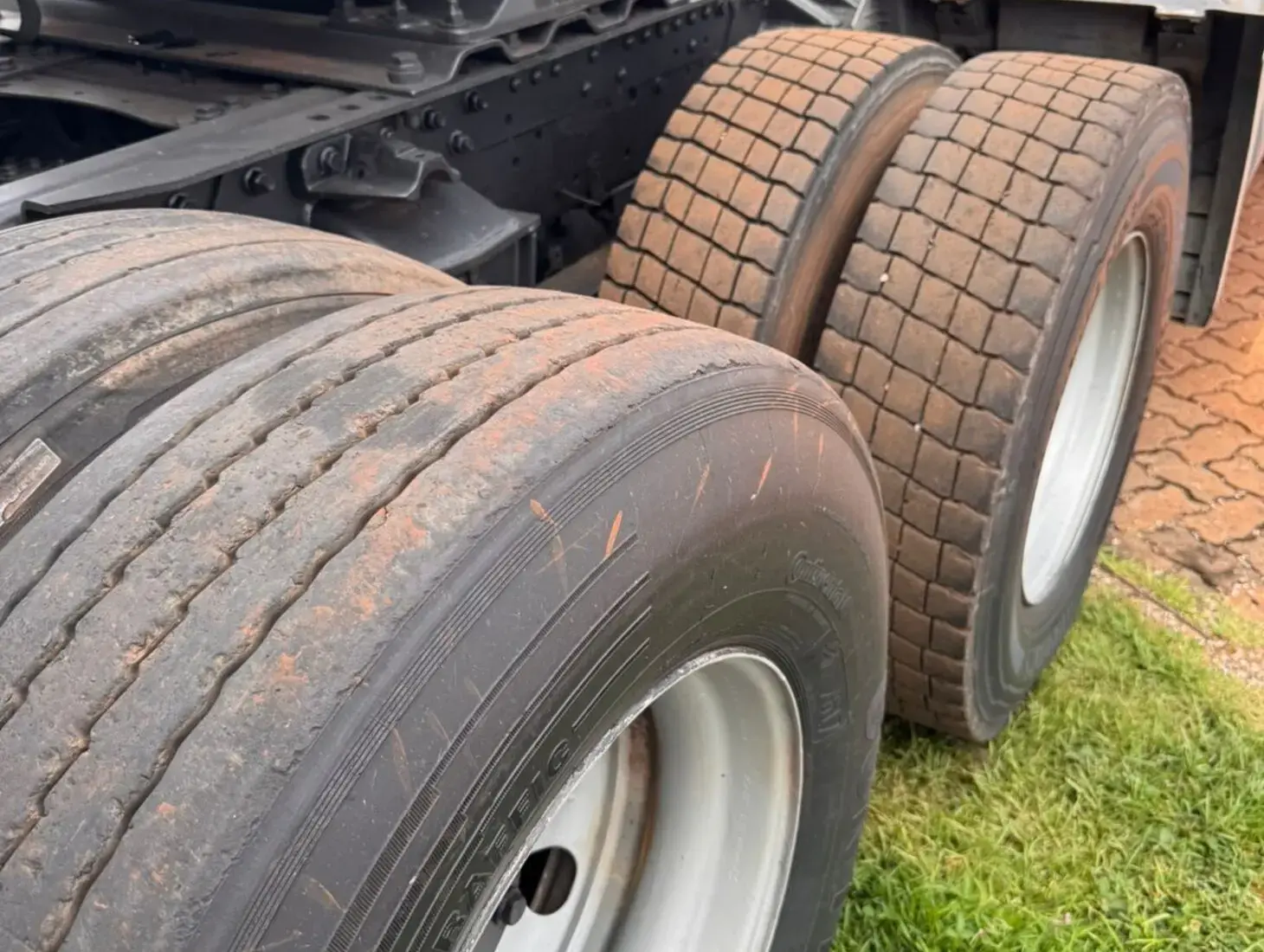 galeria MERCEDES BENZ MB 2544 - 6x2