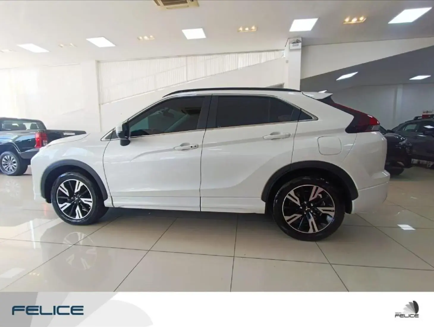 galeria ECLIPSE CROSS