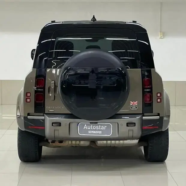 Land Rover Defender 110 X-Dynamic HSE 3.0 TD (Aut)