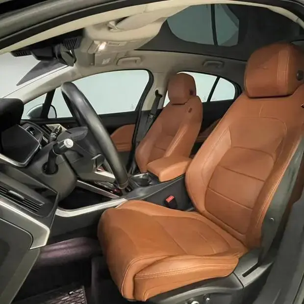 Jaguar I-Pace SE EV400 AWD Aut. (Elétrico)