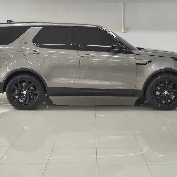 Land Rover Discovery HSE 3.0