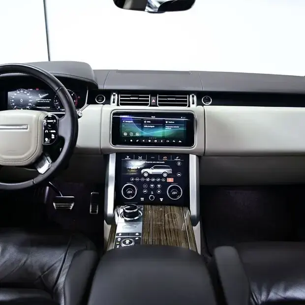 Land Rover Range Rover Vogue 4.4 SE SDV8 4X4 TURBO DIESEL 4P