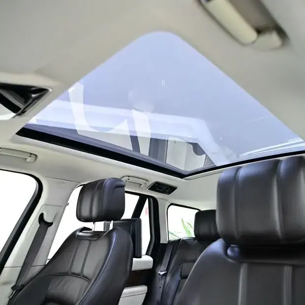 Land Rover Range Rover Vogue 4.4 SE SDV8 4X4 TURBO DIESEL 4P