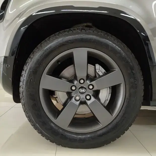 Land Rover Defender 110 X-DY HSE D350 AT (Híb.)