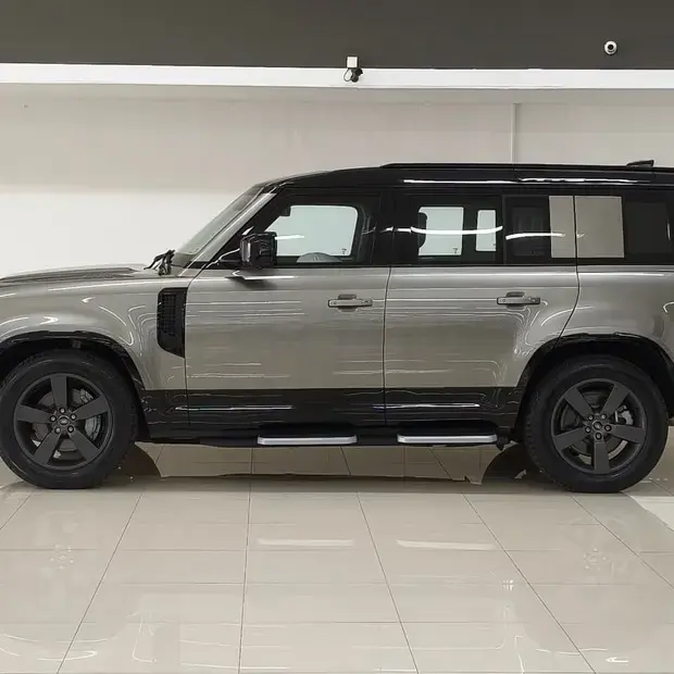 Land Rover Defender 110 X-DY HSE D350 AT (Híb.)