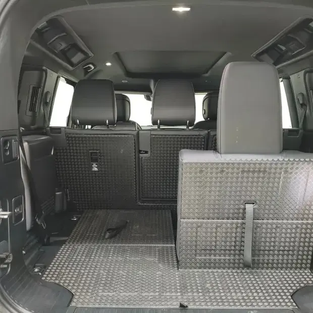 Land Rover Defender 110 X-DY HSE D350 AT (Híb.)