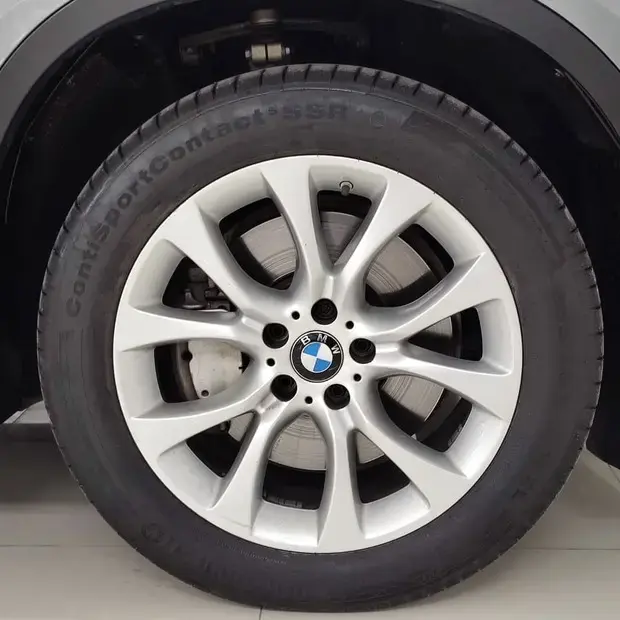 Bmw X5 4.4 xDrive50i Security