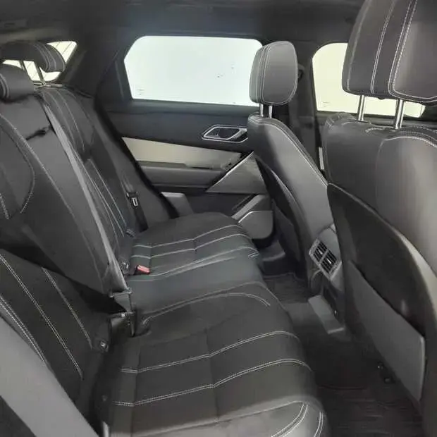 Land Rover Range Rover Velar 3.0 V6 S/C R-Dynamic SE 4WD