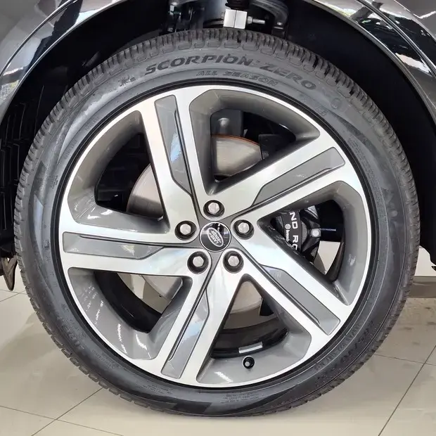 Land Rover Discovery D350 3.0 MHEV Metropolitan