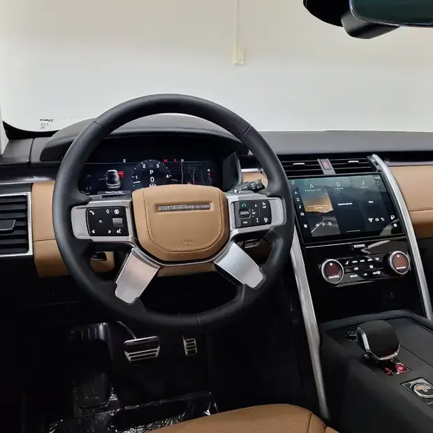 Land Rover Discovery D350 3.0 MHEV Metropolitan