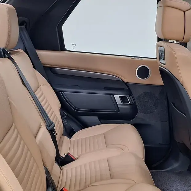 Land Rover Discovery D350 3.0 MHEV Metropolitan